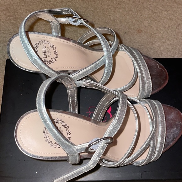 Silver Sparkle Stilettos - Picture 4 of 5